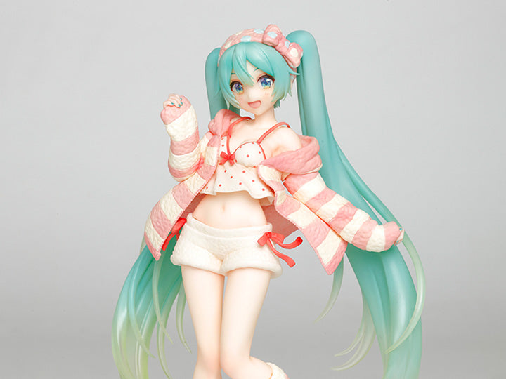 Hatsune Miku - Hatsune Miku Figure Costumes - Room Wear Ver. (Taito)